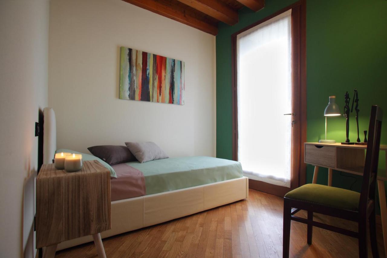 Villa Tiziano Residence Rosa Luaran gambar